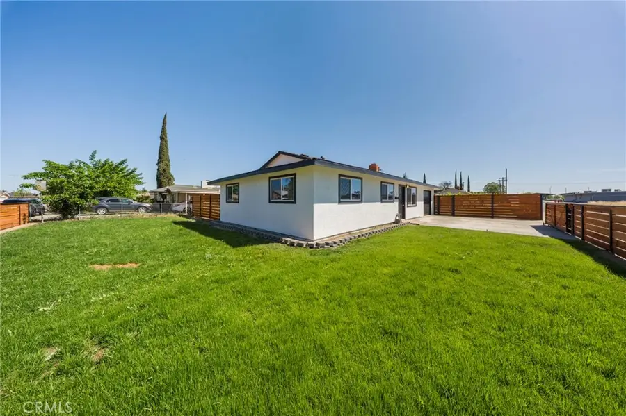 1209 Peach, Livingston, CA 95334 - #3