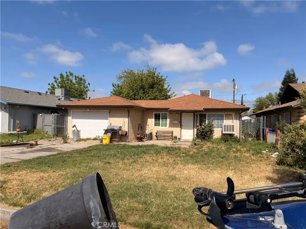 1404 Lake, Chowchilla, CA 93610 - #1