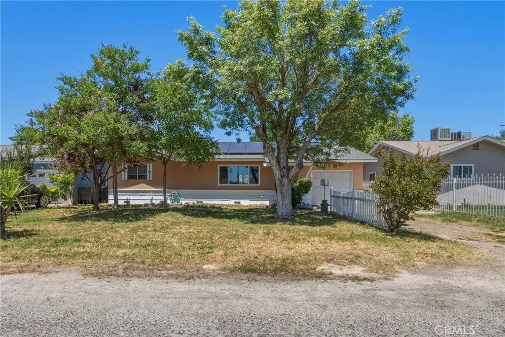 6812 Helton, Winton, CA 95388 - #1
