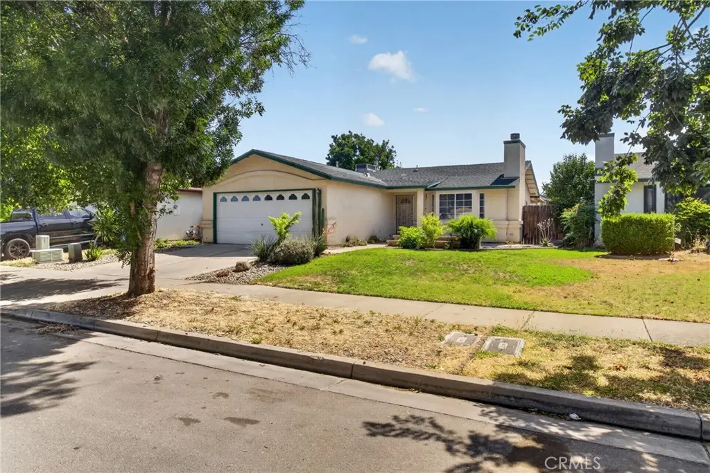 336 Serano, Merced, CA 95341 - #1