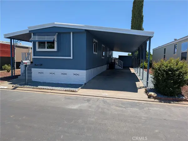 2240 Golden Oak Ln #28, Merced, CA 95341