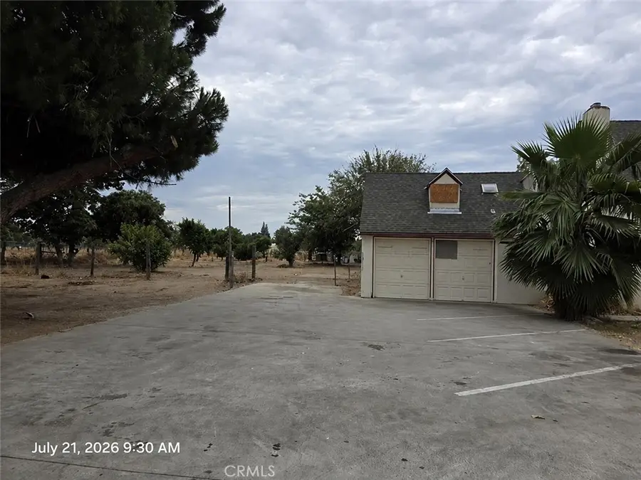 5166 E Tulare Street, Fresno, CA 93727 - #2