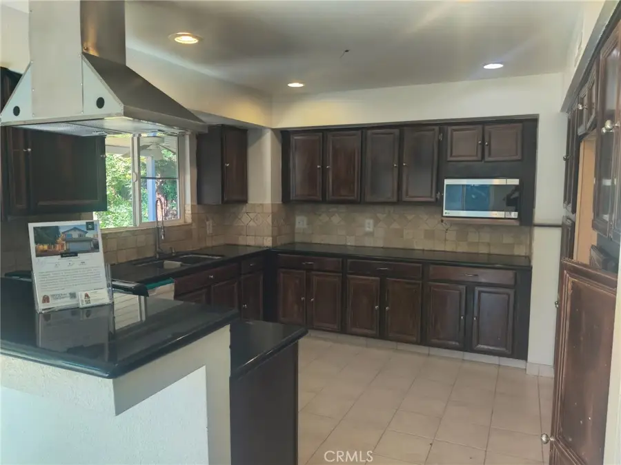 2259 Stuart Avenue, Clovis, CA 93611 - #3