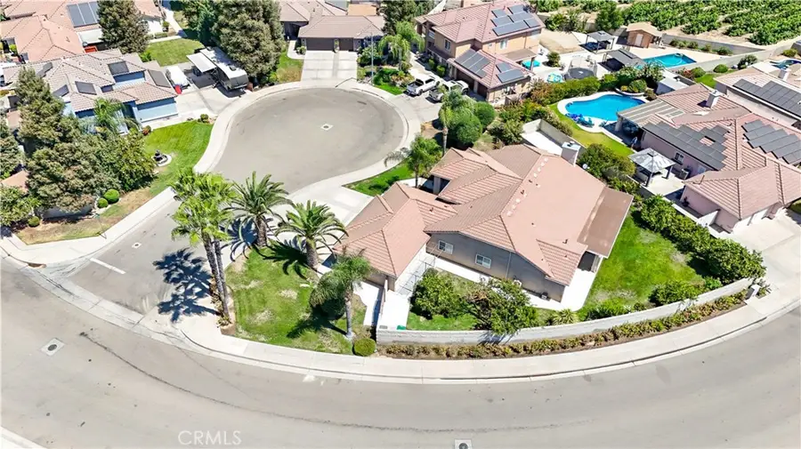 3077 Express Court, Madera, CA 93637 - #3