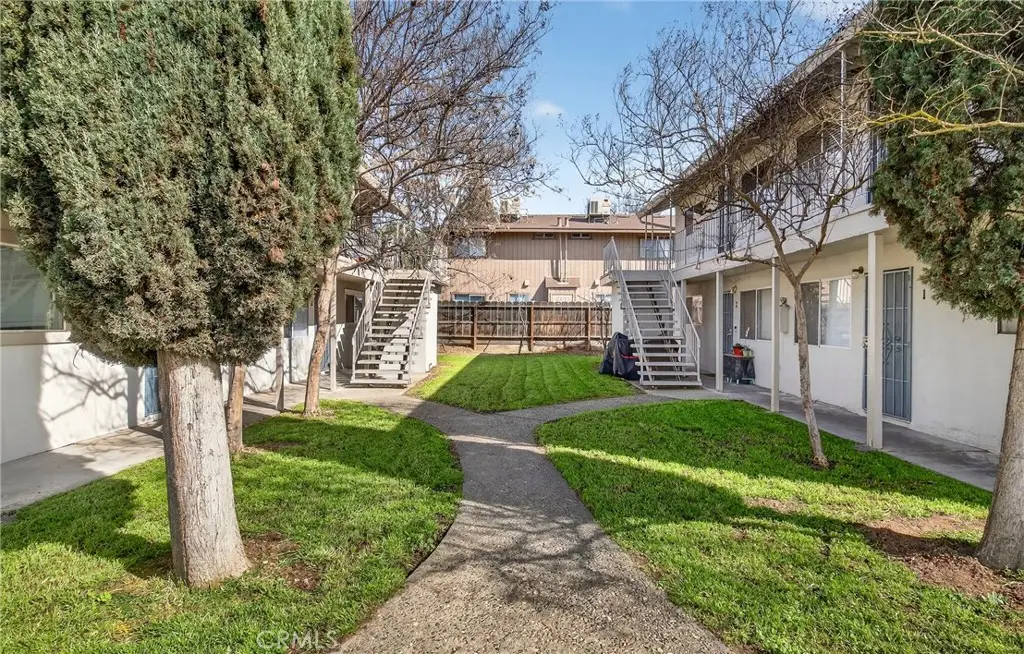 1962 1976 Edwards, Merced, CA 95340 - #1