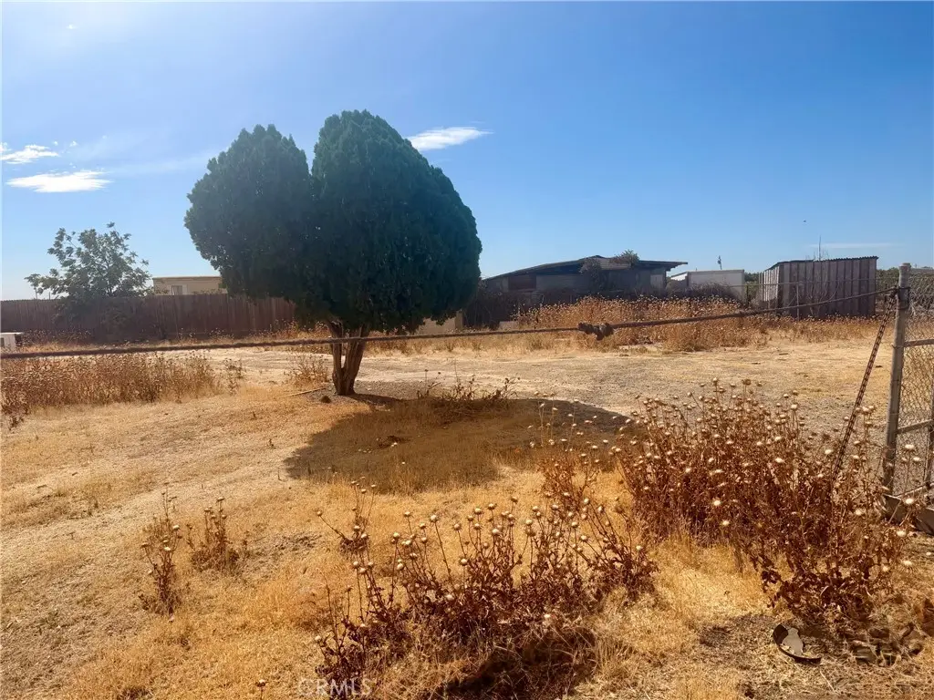 629 Santa Fe, Le Grand, CA 95333 - #1