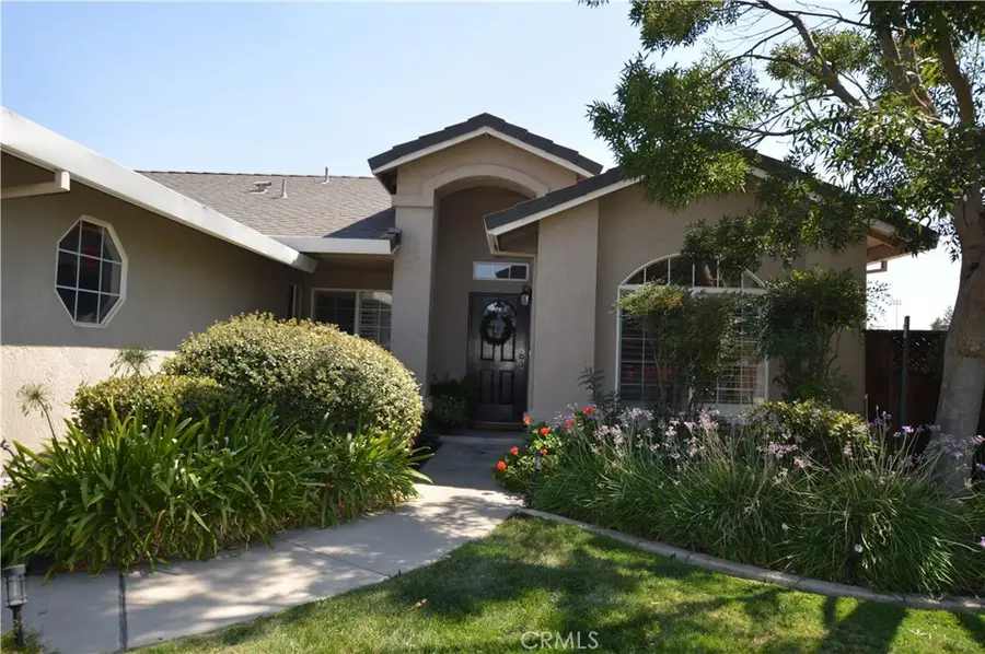 384 E Manzanita Drive, Atwater, CA 95301 - #2