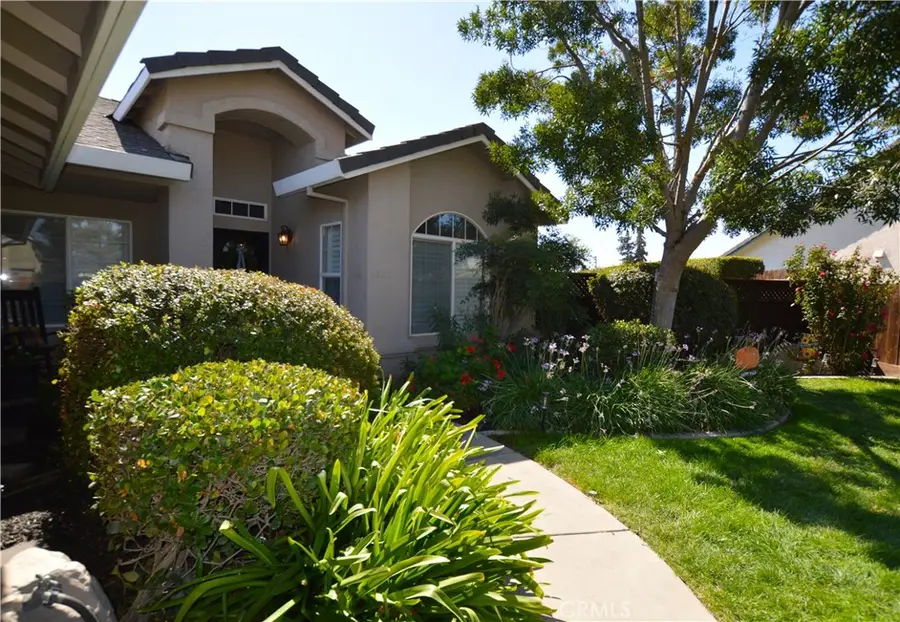 384 E Manzanita Drive, Atwater, CA 95301 - #3