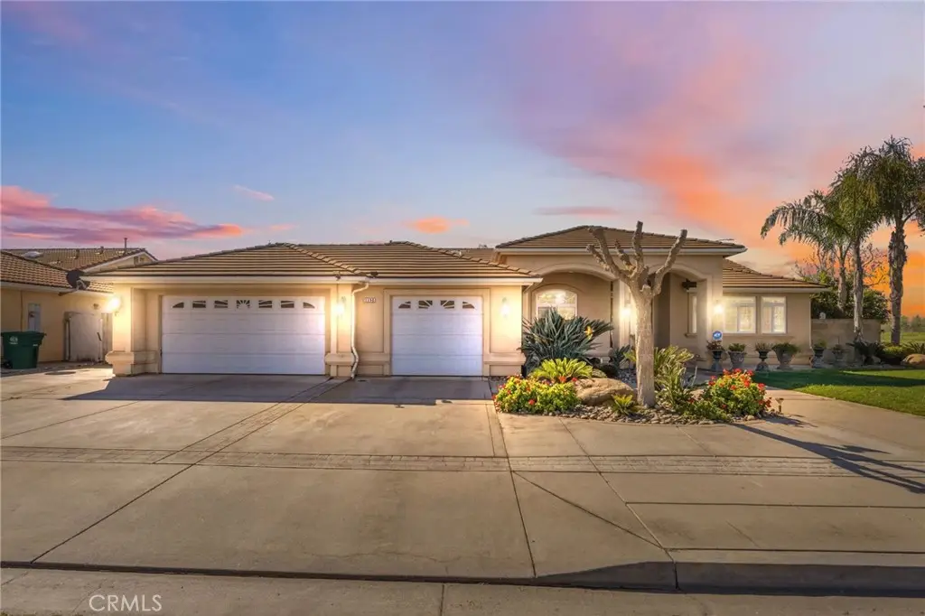 3296 Hollow Avenue, Madera, CA 93637 - #1