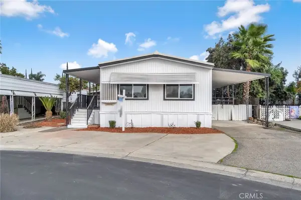 1218 E Cleveland Avenue #153, Madera, CA 93638