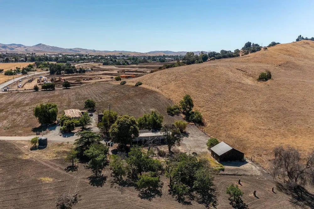 120 Enterprise Road, Hollister, CA 95023 - #1