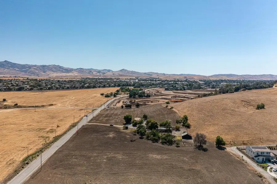 120 Enterprise Road, Hollister, CA 95023 - #3