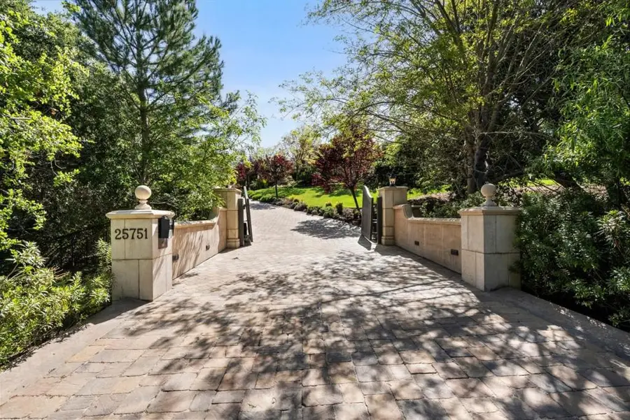 25751 Elena Road, Los Altos Hills, CA 94022 - #2