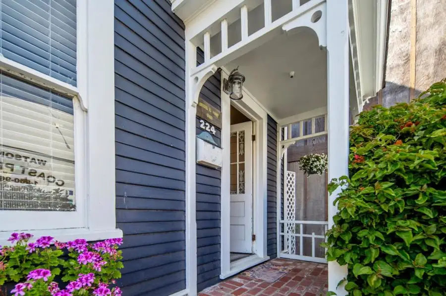 224 16th Street, Pacific Grove, CA 93950 - #2