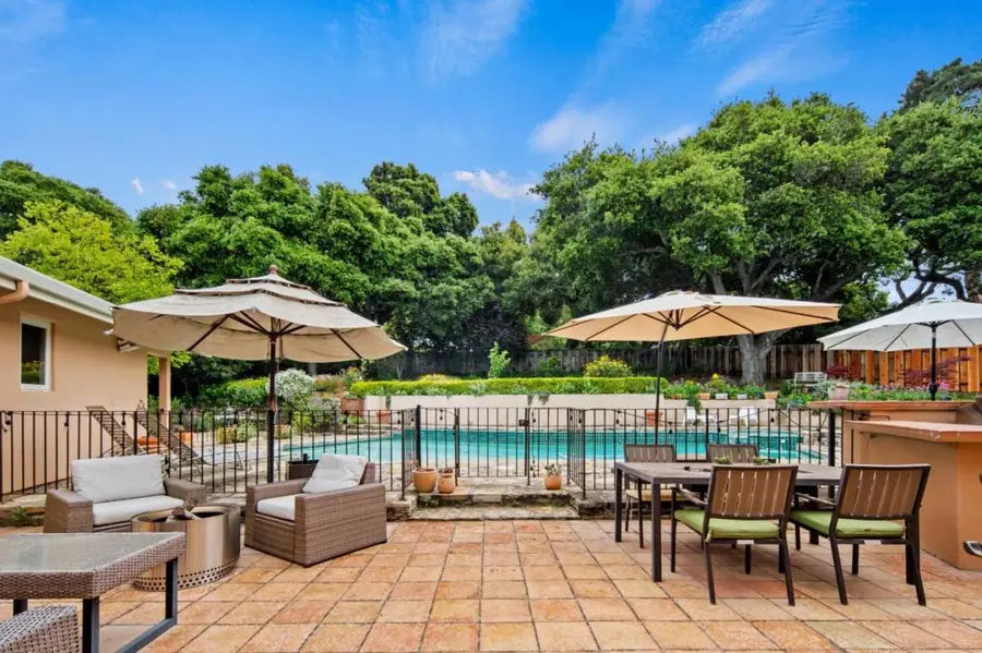 42 Upper Circle, Carmel Valley, CA 93924 - Image #2