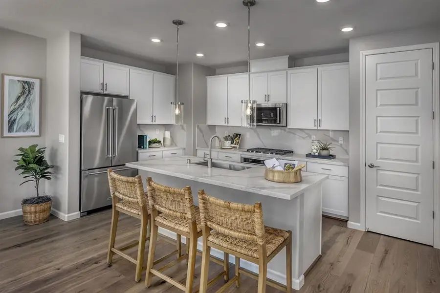 2200 Gladiola Drive, Hollister, CA 95023 - Image #3