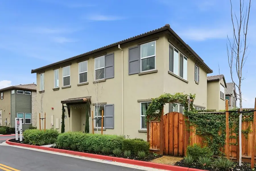 1372 S Melville Lane, Tracy, CA 95391 - #2