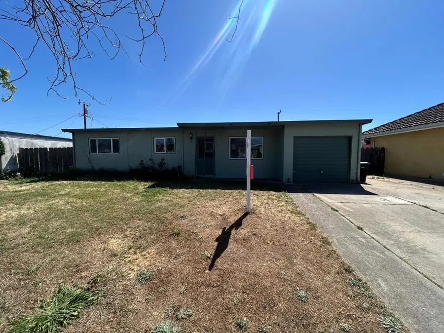 452 Vallejo Street, Salinas, CA 93906 - #2