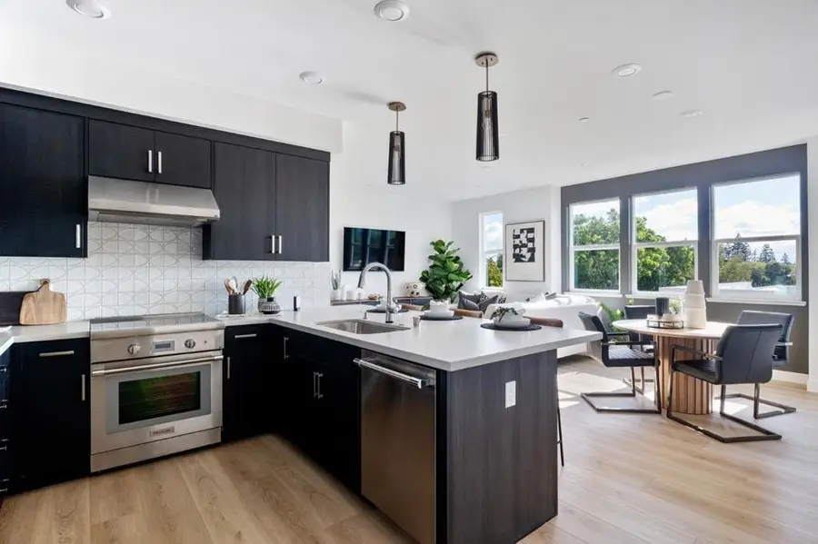 1303 Besra Terrace #5, Sunnyvale, CA 94087 - Image #2