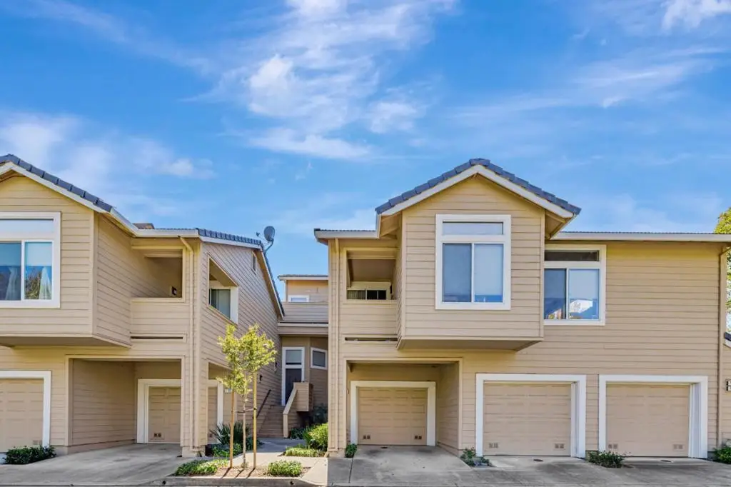 5220 Fairbanks, Fremont, CA 94555 - Image #1