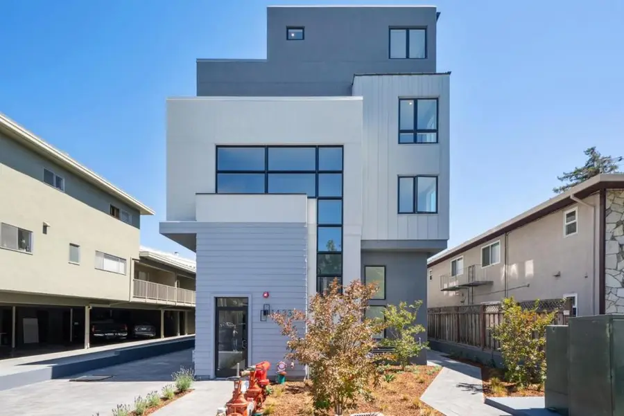 1433 Floribunda Avenue #5, Burlingame, CA 94010 - Image #2