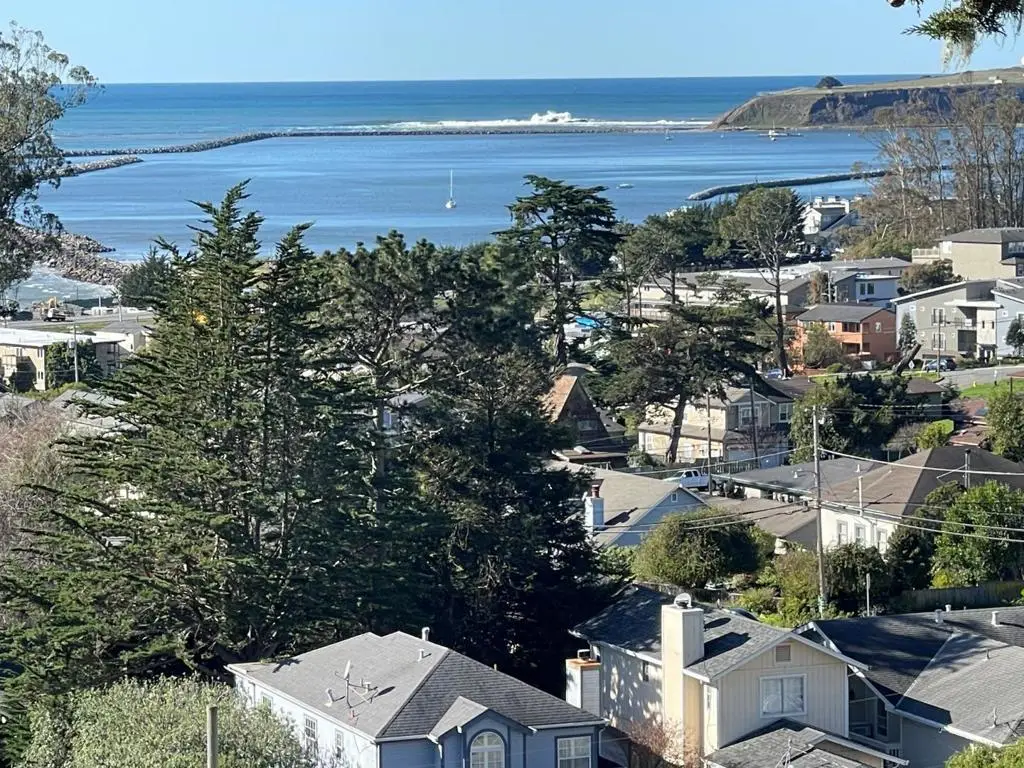 1 Columbus, El Granada, CA 94018 - #1