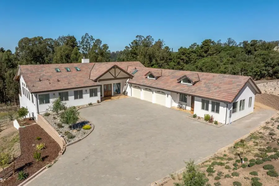 9020 Hidden Canyon Road, Salinas, CA 93907 - #3