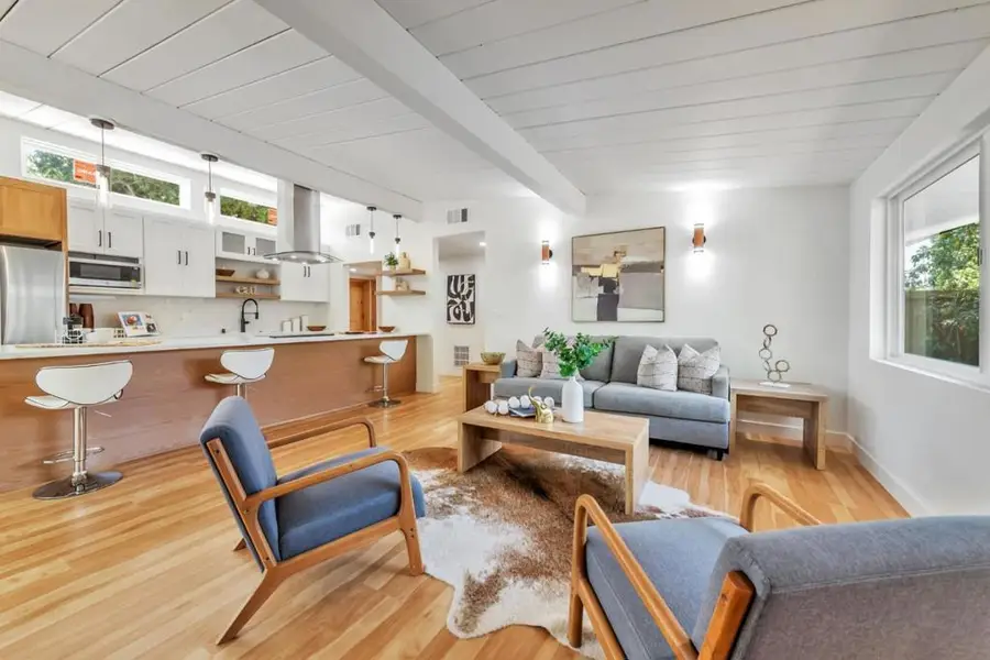 4225 Park Boulevard, Palo Alto, CA 94306 - Image #2