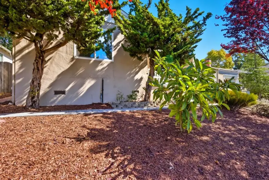 16108 Berkshire Drive, San Leandro, CA 94578 - Image #3