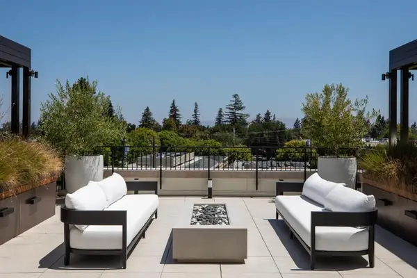 450 First Street #204, Los Altos, CA 94022