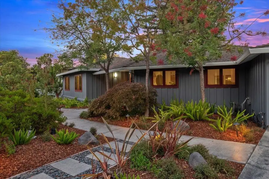 375 La Cuesta Drive, Portola Valley, CA 94028 - Image #2