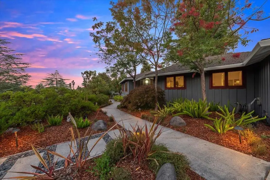 375 La Cuesta Drive, Portola Valley, CA 94028 - Image #3