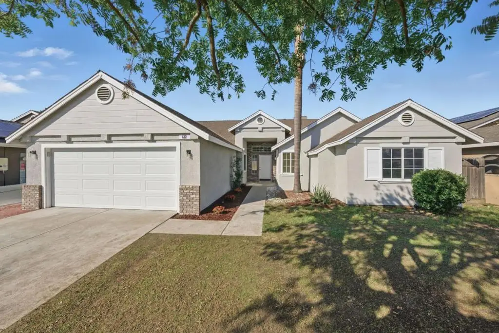 612 Saffron Street, Hanford, CA 93230 - Image #1