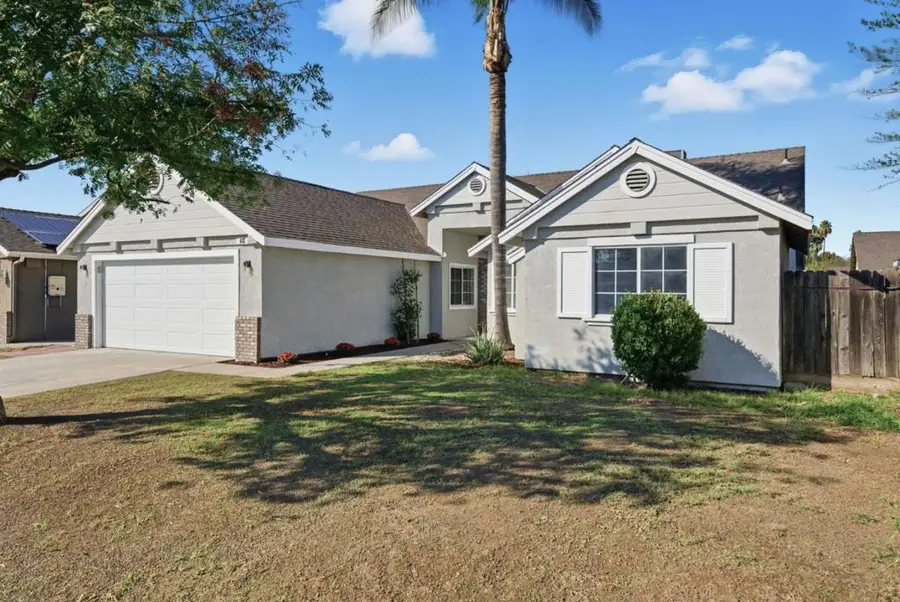 612 Saffron Street, Hanford, CA 93230 - Image #3