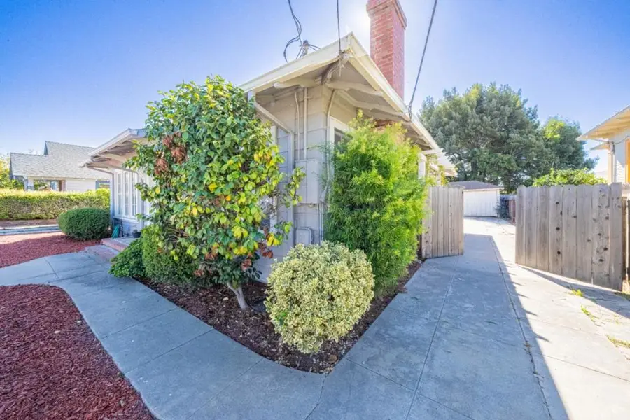 18 Chestnut Street, Salinas, CA 93901 - Image #2