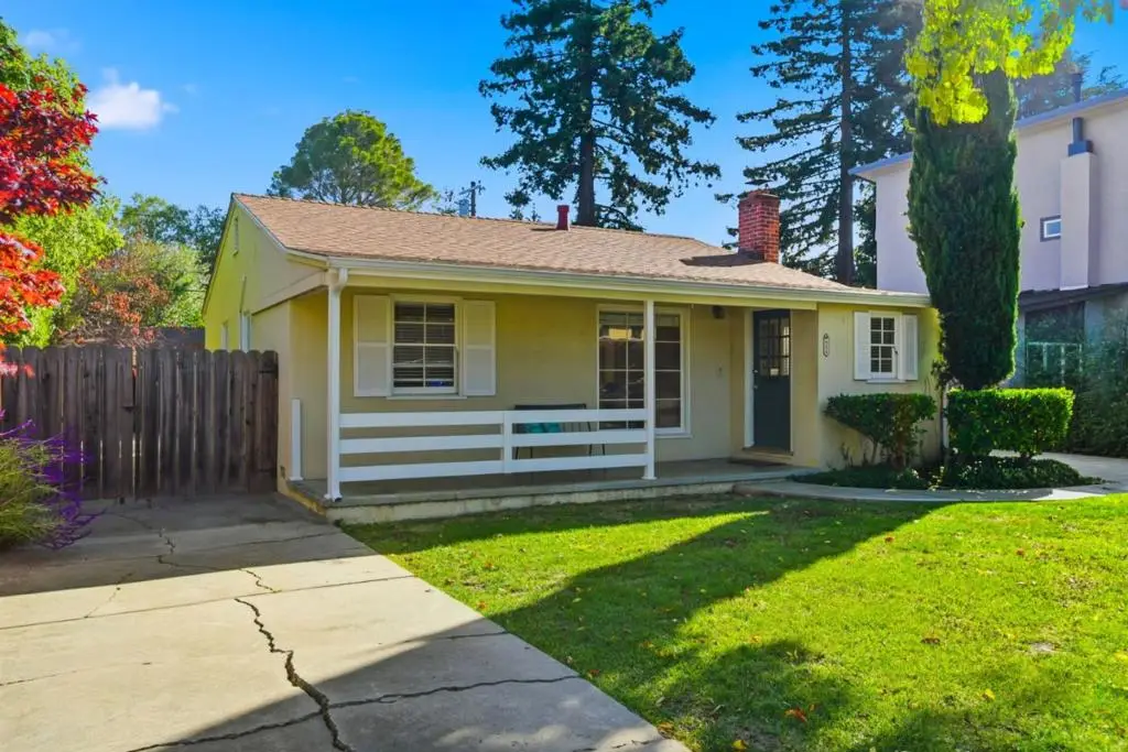 884 Warren Way, Palo Alto, CA 94303 - Image #1