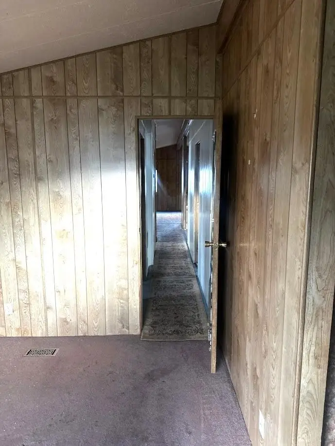 610 E Pine Avenue, Lompoc, CA 93436 - Image #2