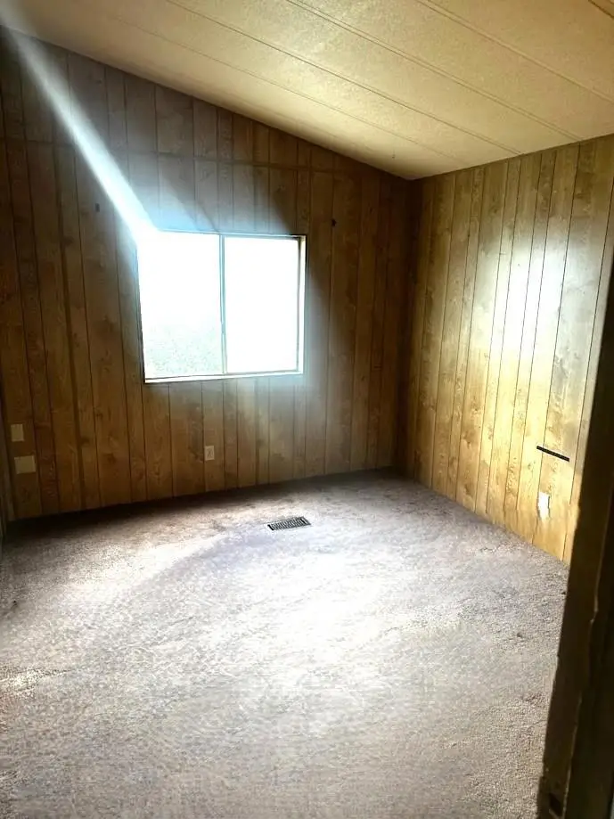 610 E Pine Avenue, Lompoc, CA 93436 - Image #3