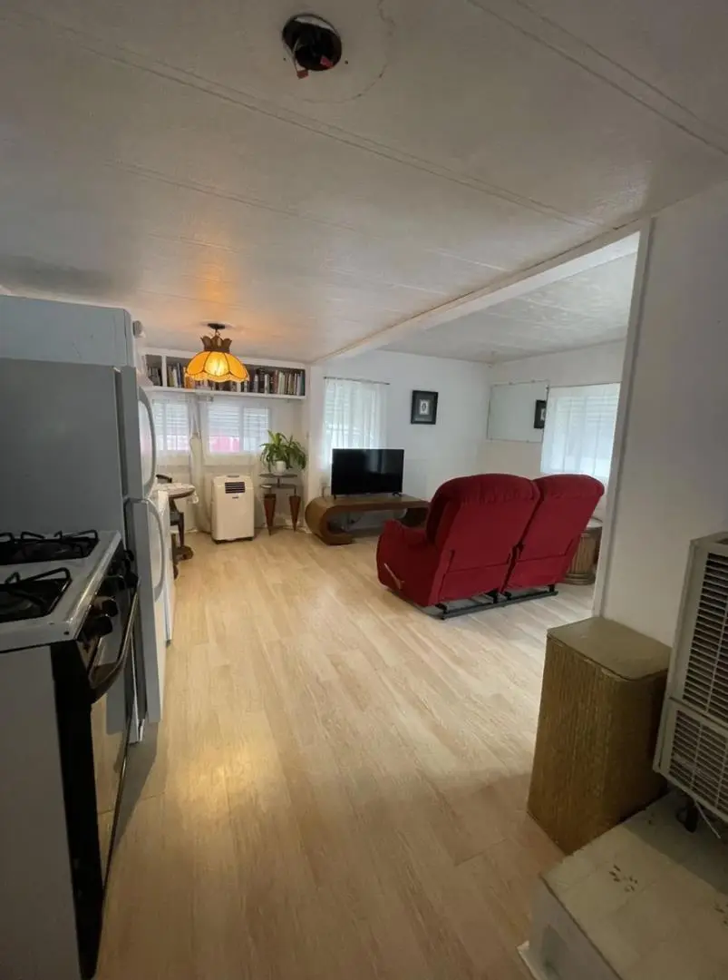 11250 Playa Street, Culver City, CA 90230 - Image #2