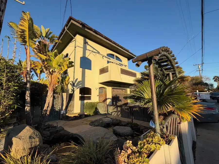 131 30th Avenue, Santa Cruz, CA 95062 - #3