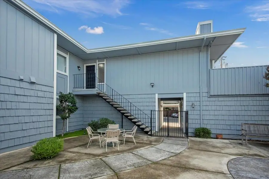 480 Lassen Street #6, Los Altos, CA 94022 - #2