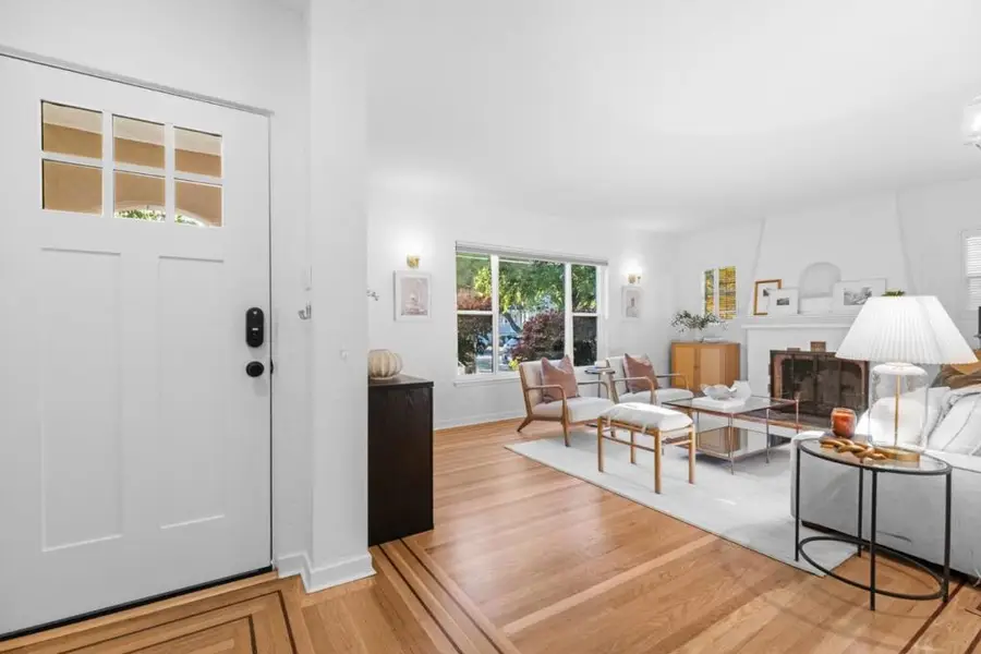 819 S Humboldt Street, San Mateo, CA 94402 - Image #2