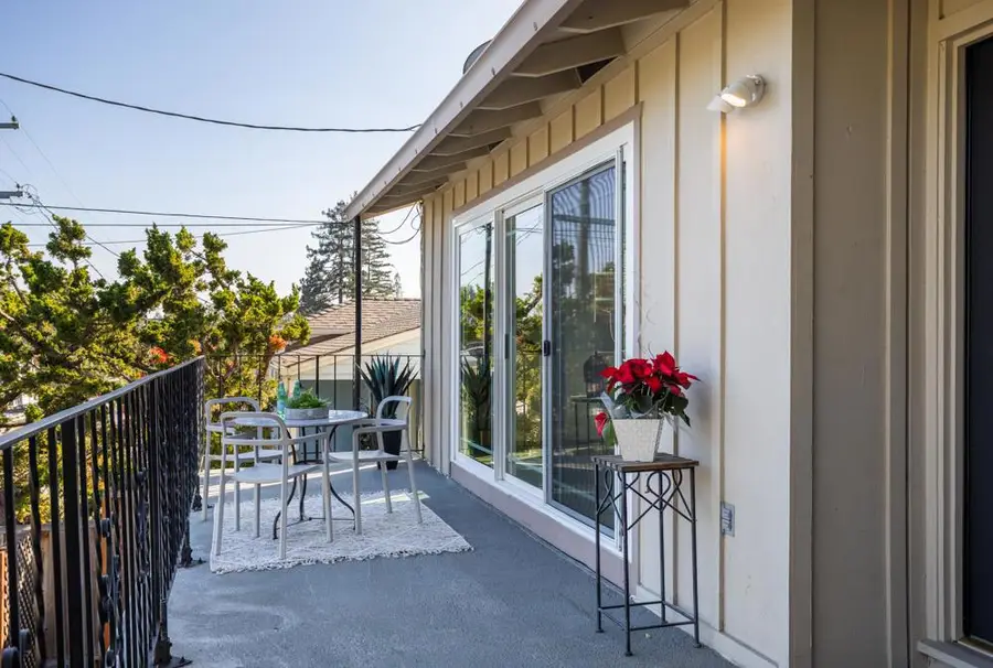 40 Alameda De Las Pulgas, Redwood City, CA 94062 - Image #3