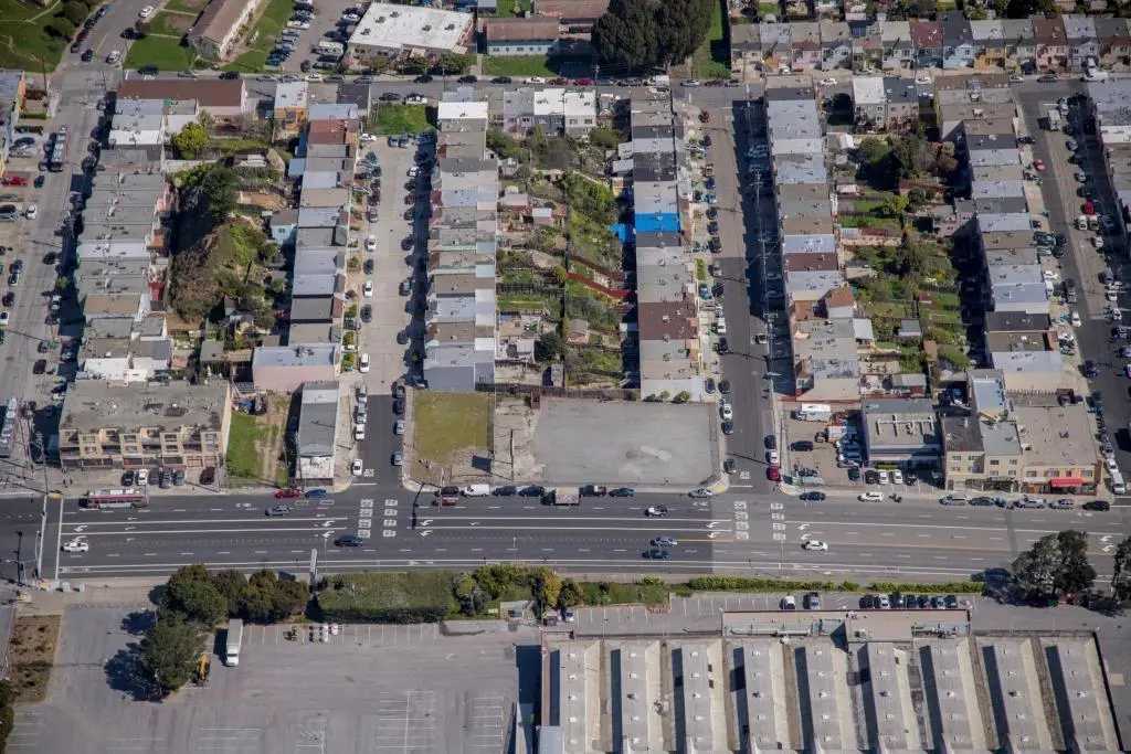 2321 Geneva Avenue, Daly City, CA 94014 - #1