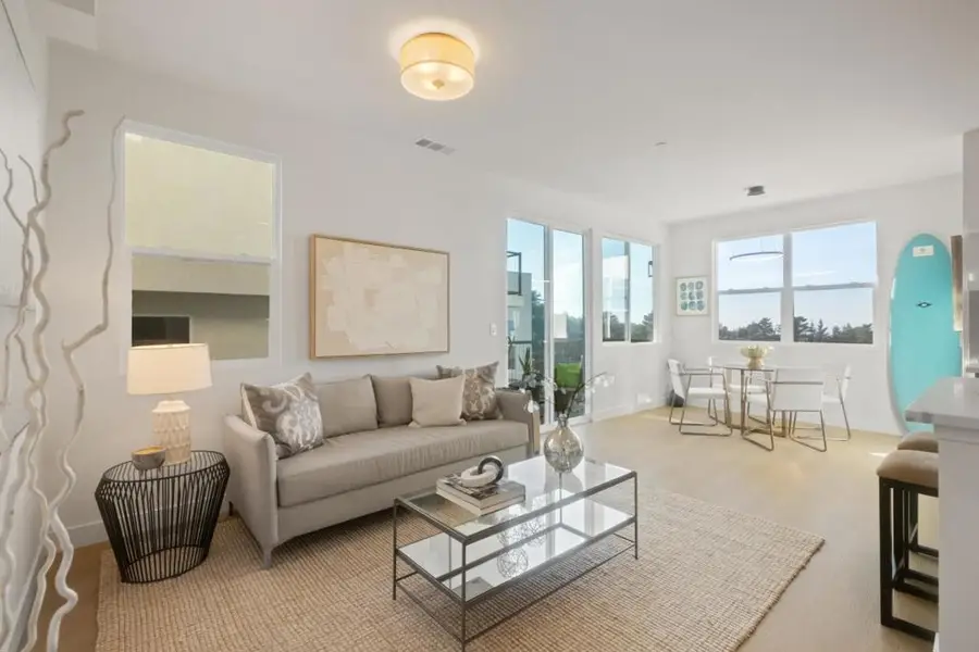 809 Fassler Avenue, Pacifica, CA 94044 - Image #2