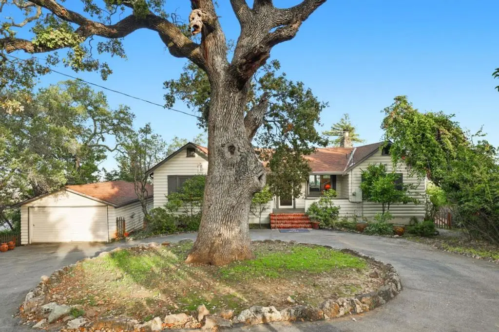 11 S Palomar Drive, Redwood City, CA 94062 - Image #1