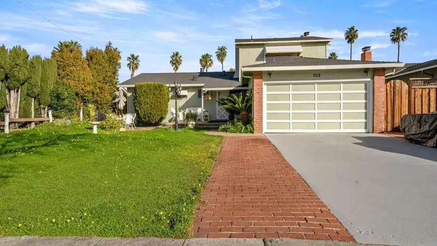 908 Marilyn Drive, Campbell, CA 95008 - Image #2