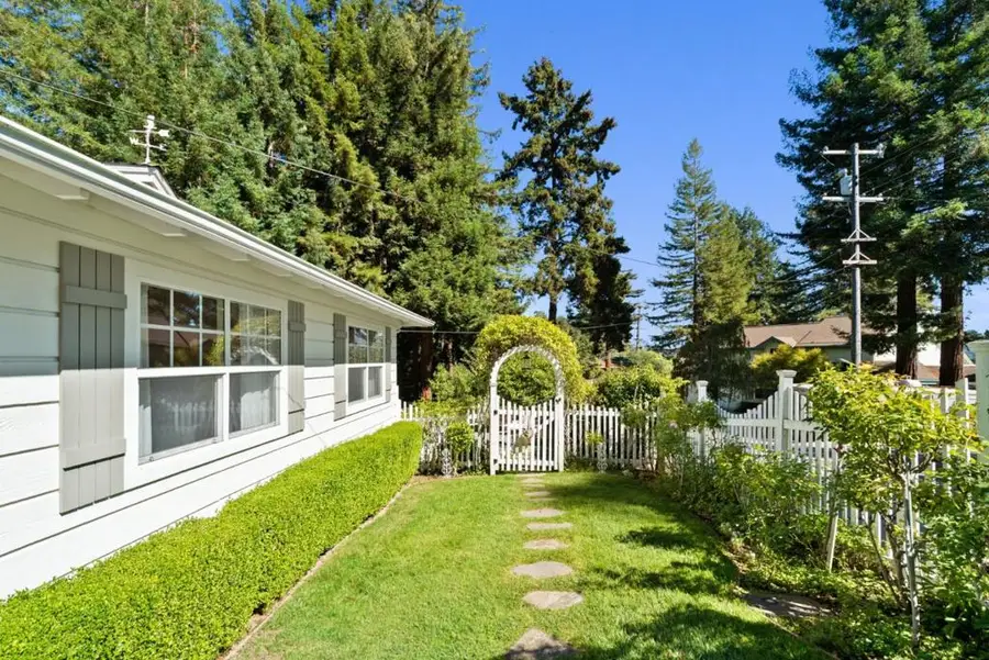 560 Hacienda Drive, Scotts Valley, CA 95066 - Image #3