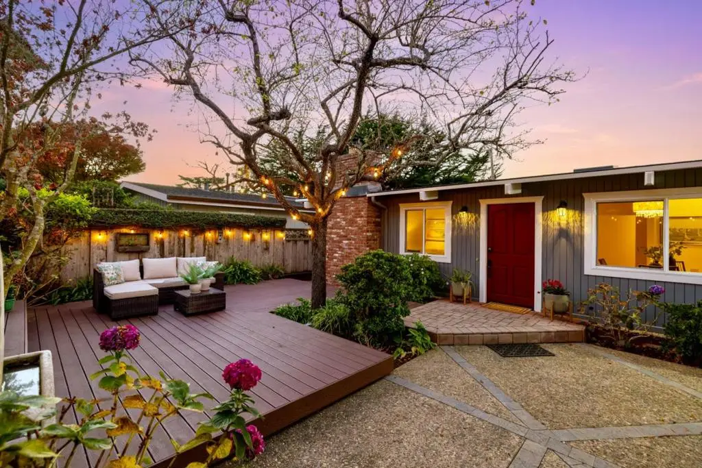 1122 Presidio Boulevard, Pacific Grove, CA 93950 - Image #1