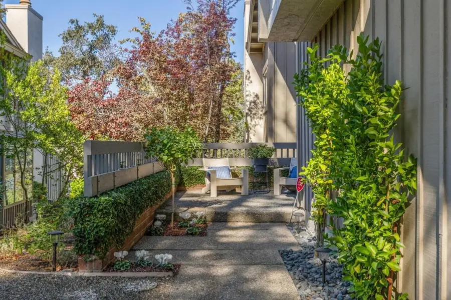 402 Sand Hill Circle, Menlo Park, CA 94025 - #2